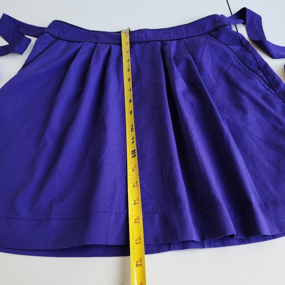 Banana Republic Womens Mini Pleated Skirt Purple Pockets Lined Tie Strap Sz 6 - Picture 4 of 10